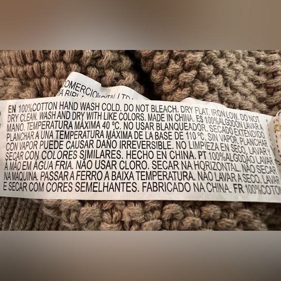 NWT Forever21 Gray Cropped Mock Neck Sweater - Picture 5 of 5